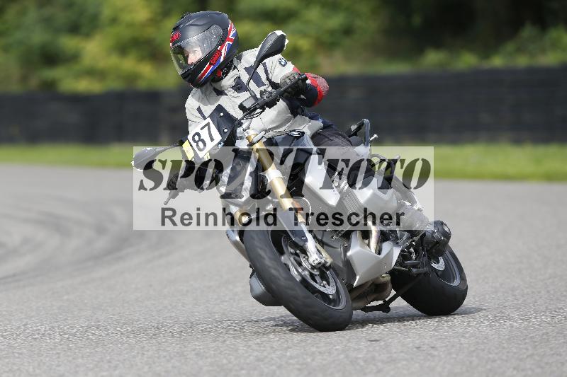 /53 16.09.2025 Track Day Domi Aegerter ADR/Gruppe gelb/87
